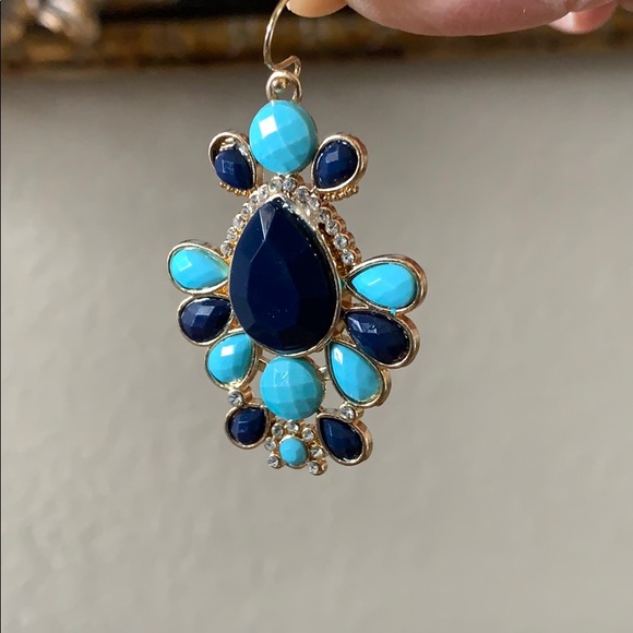 Pretty Blue Dangle Earrings - Picture 7 of 7